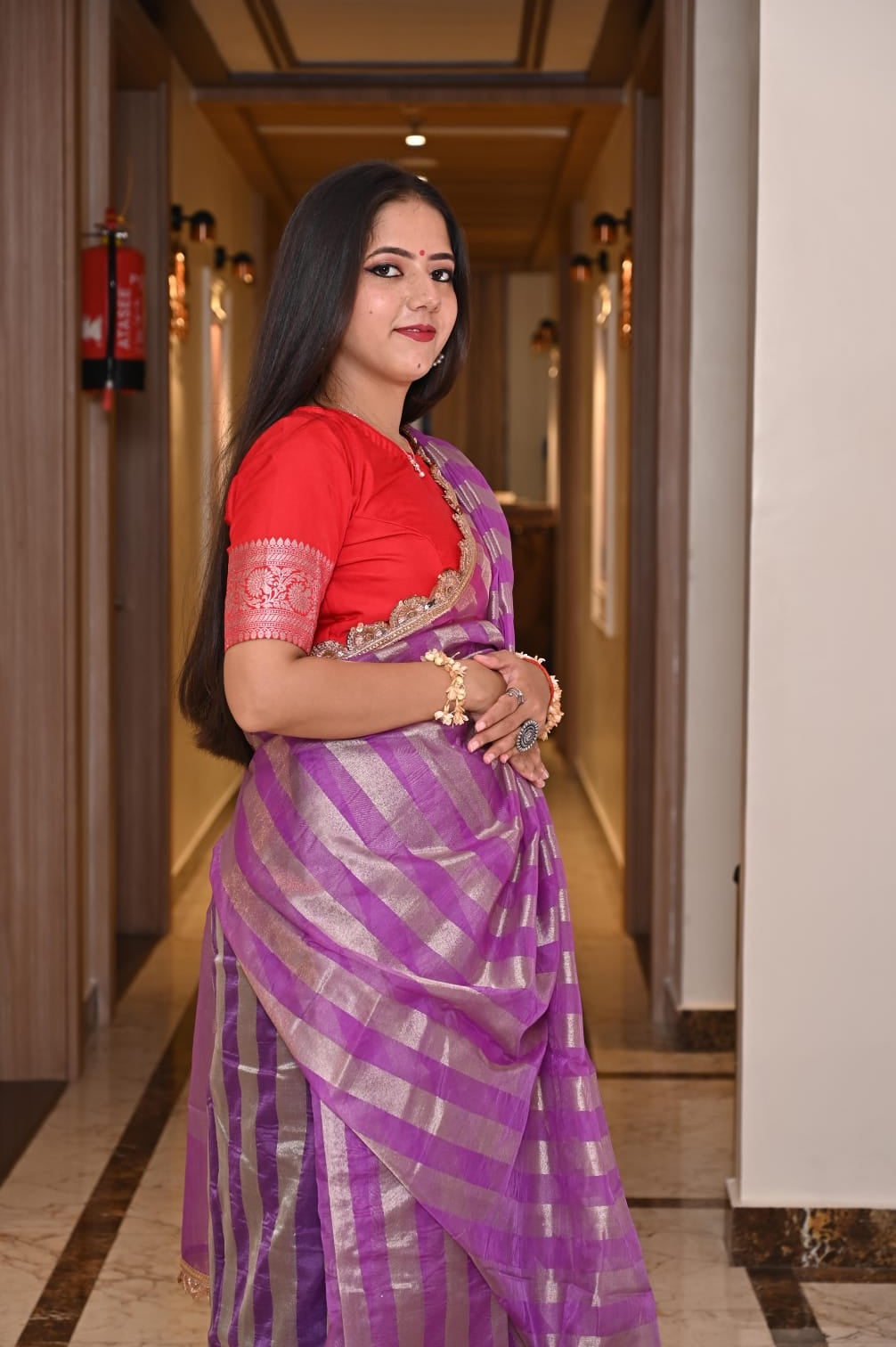 Banarasi Tissue Organza Saree with Dual Zari Weaves Less