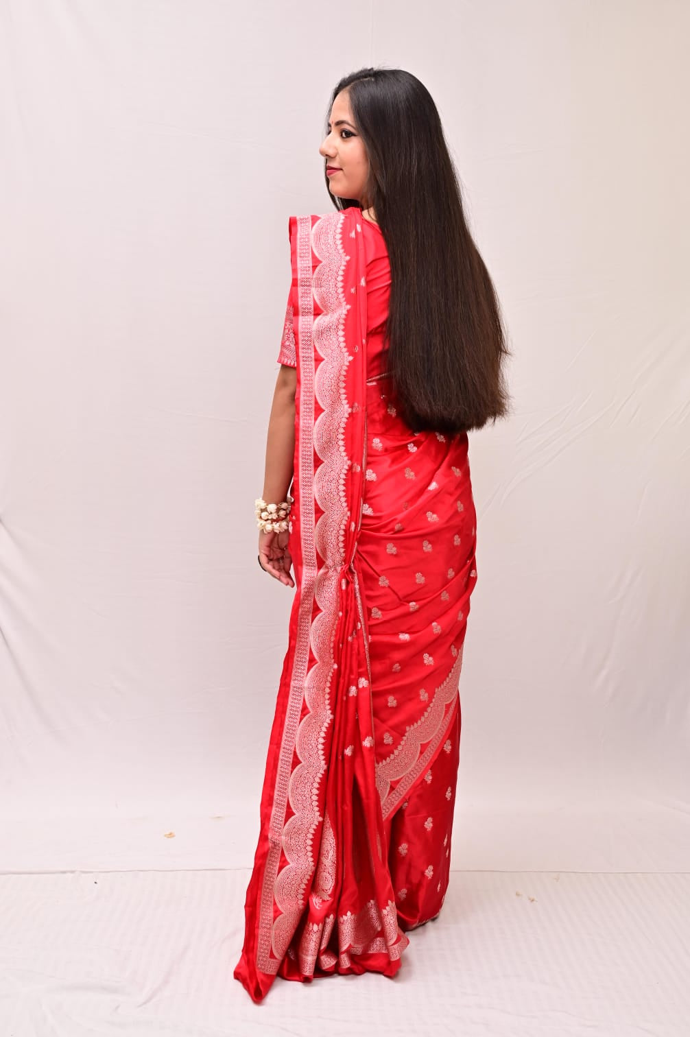Banarasi Masrhu Kataan Saree with Silver Zari
