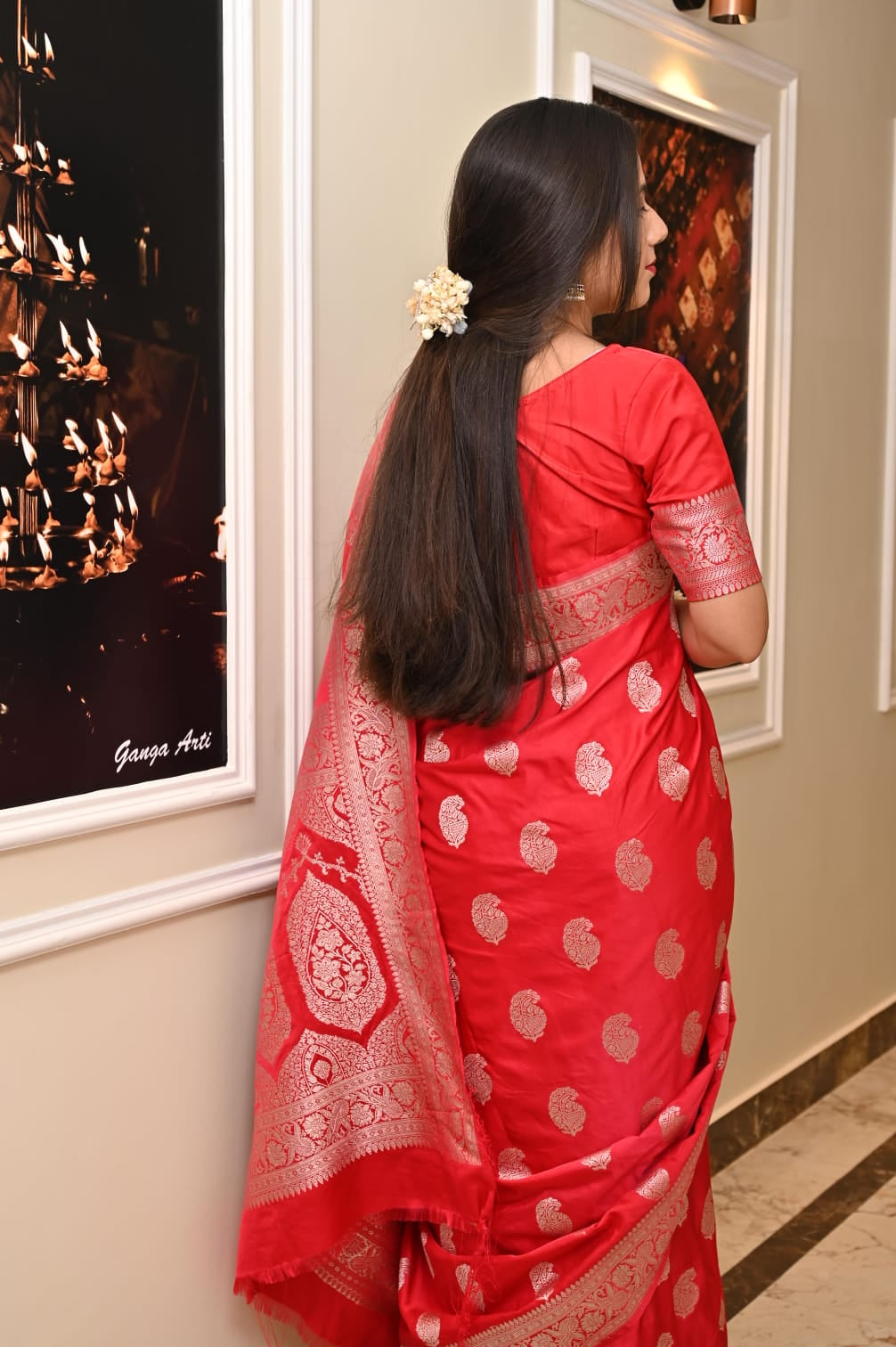 Red Banarasi Masrhu Kataan Saree with Silver Zari