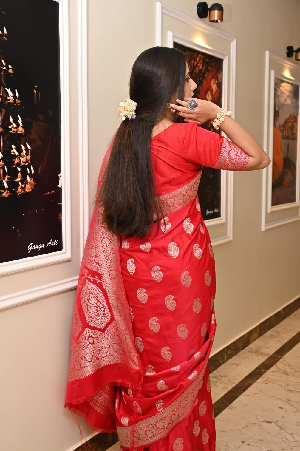 Red Banarasi Masrhu Kataan Saree with Silver Zari