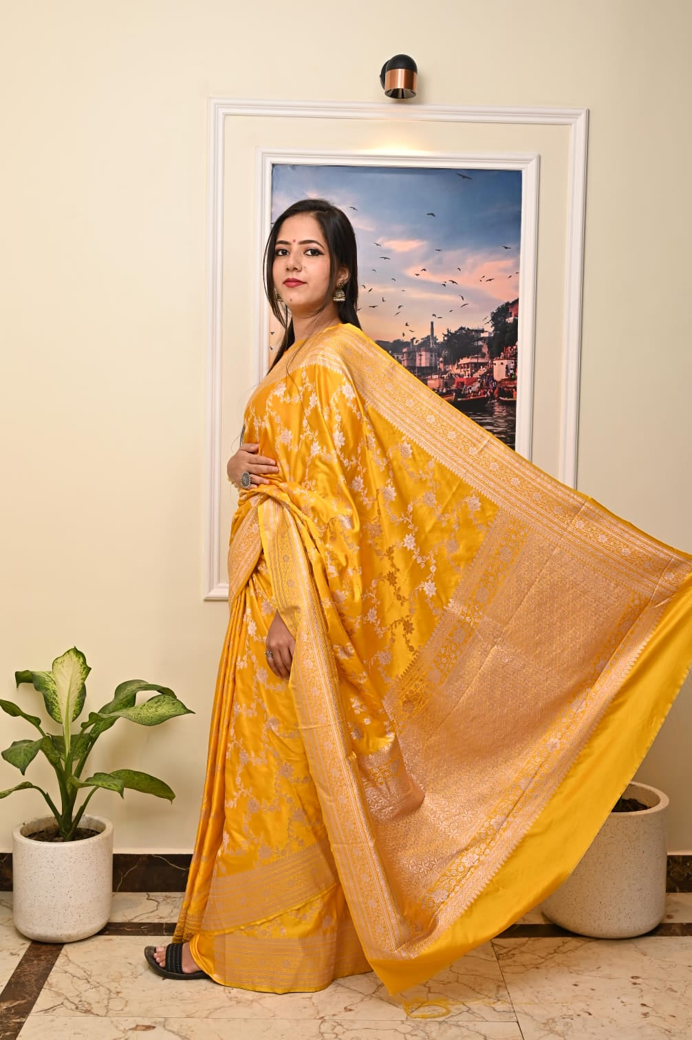 Masrhu Kataan Handloom Banarasi Saree with Silver Zari & Butis