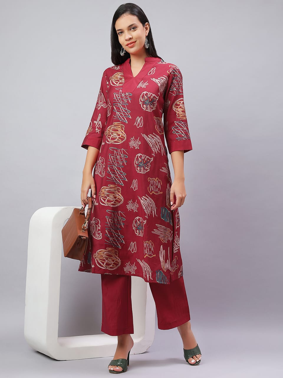 V Neck Kurta Set