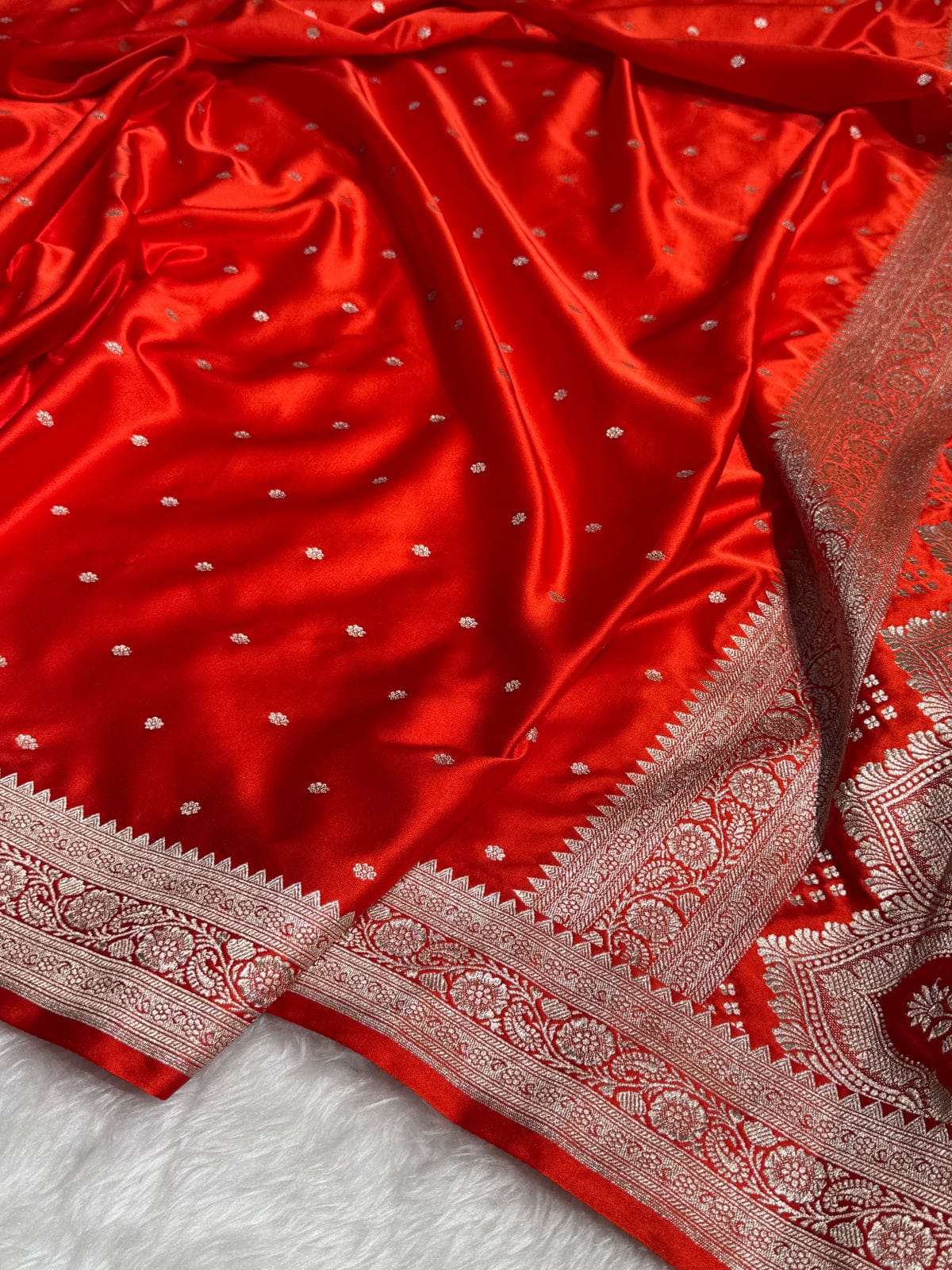 Masru Kataan Silk Saree