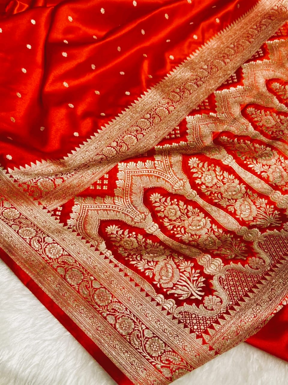 Masru Kataan Silk Saree