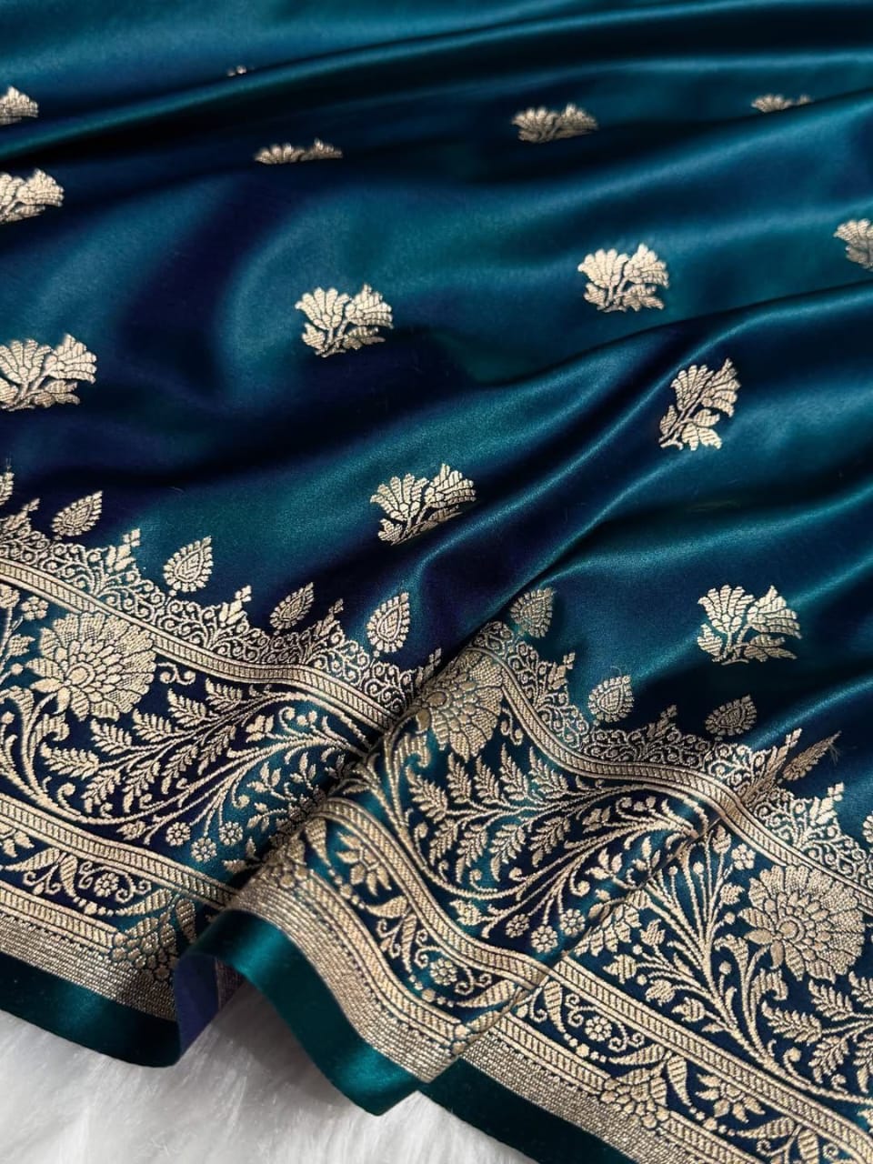 Fabric Banarasi KATAN MASHRU SILK SOFT FANCY SAREE