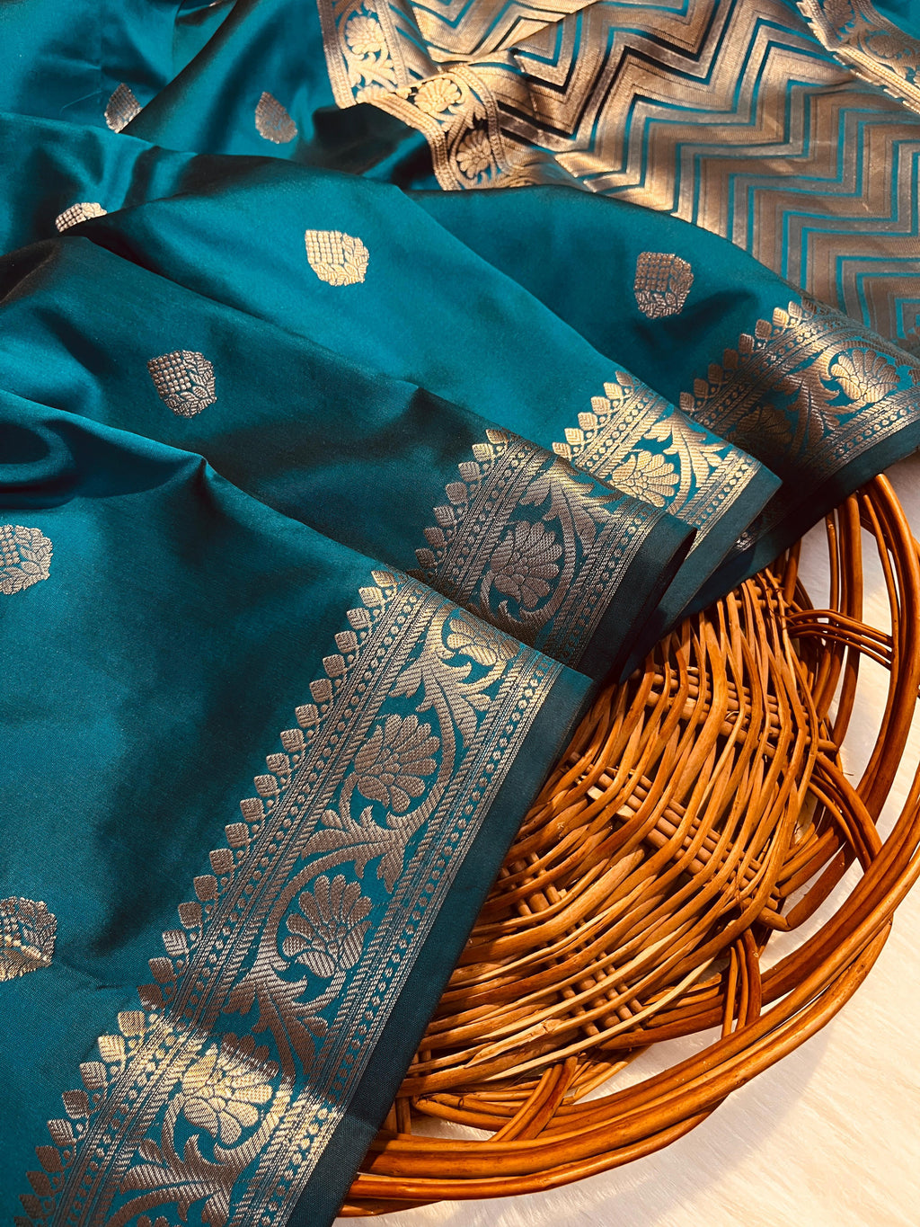 Banarasi premium Kataan soft silk saree