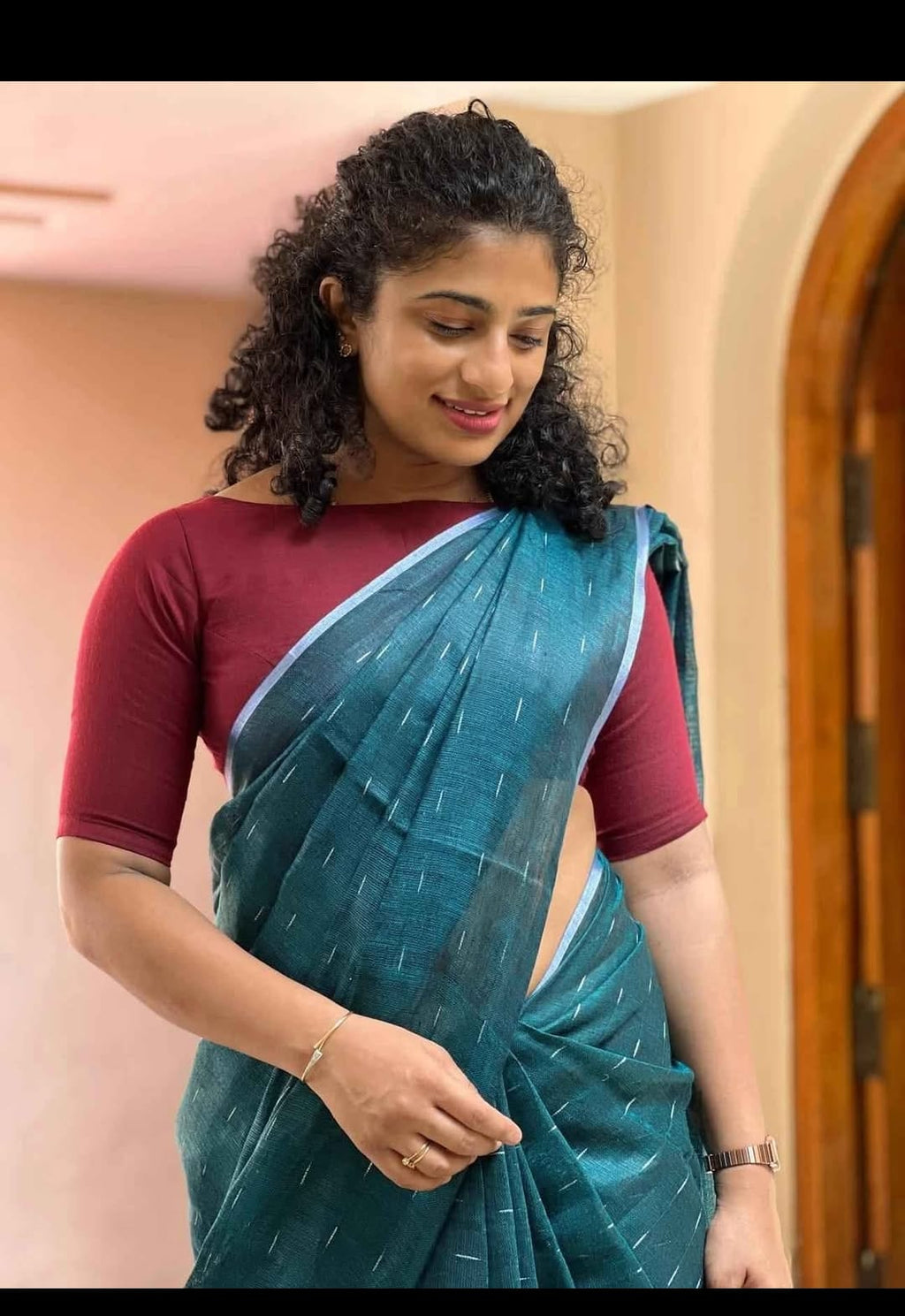 Linen saree latest design