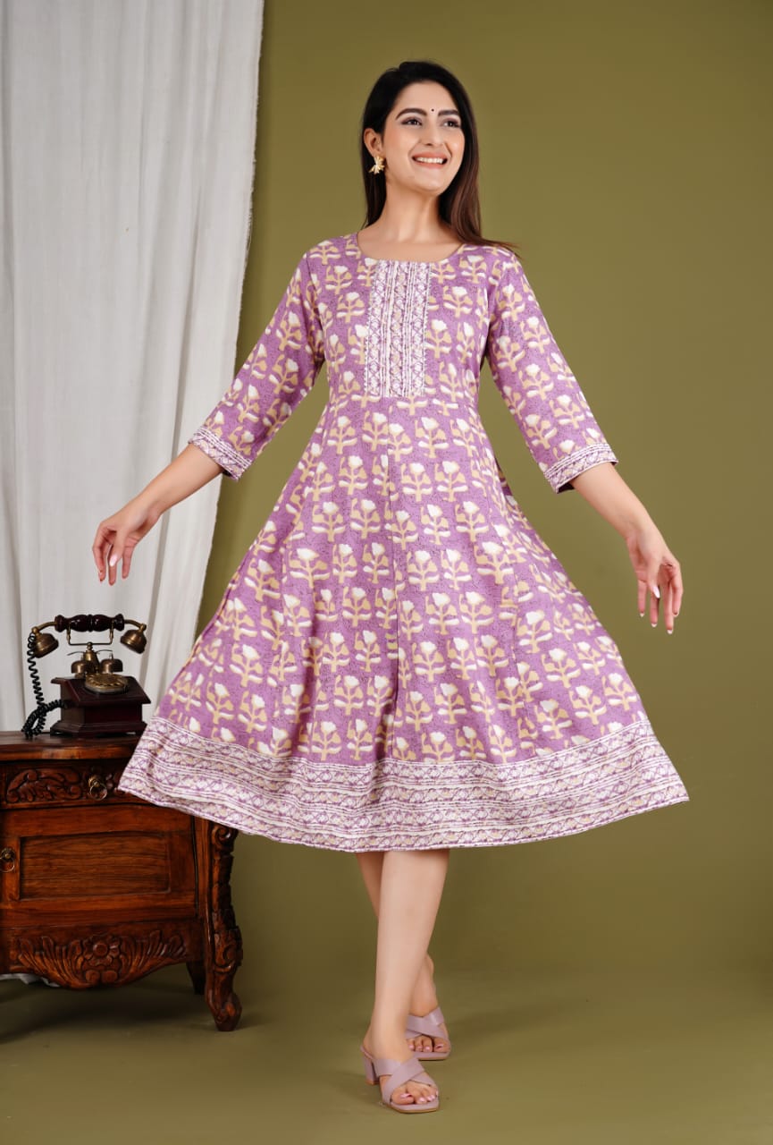 Women’s Printed Anarkali Kurtis in Rayon Fabric