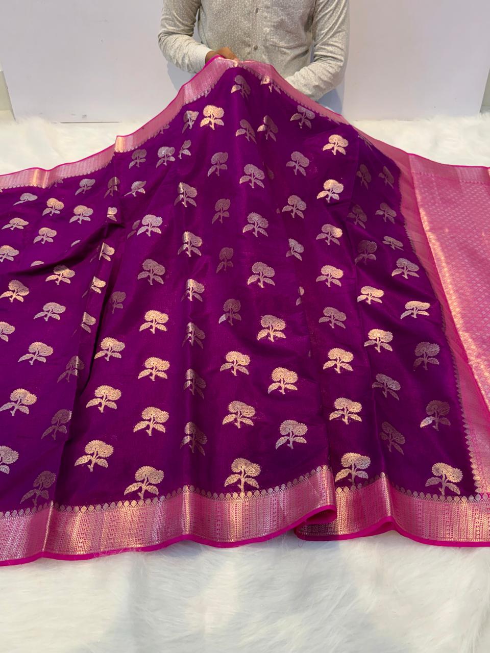 Exquisite Dual-Tone Banarasi Katan Silk Saree