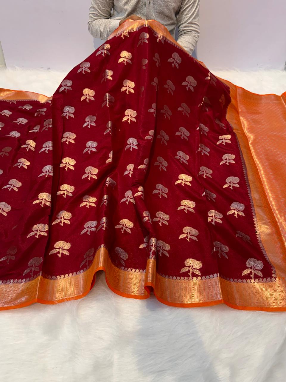 Exquisite Dual-Tone Banarasi Katan Silk Saree