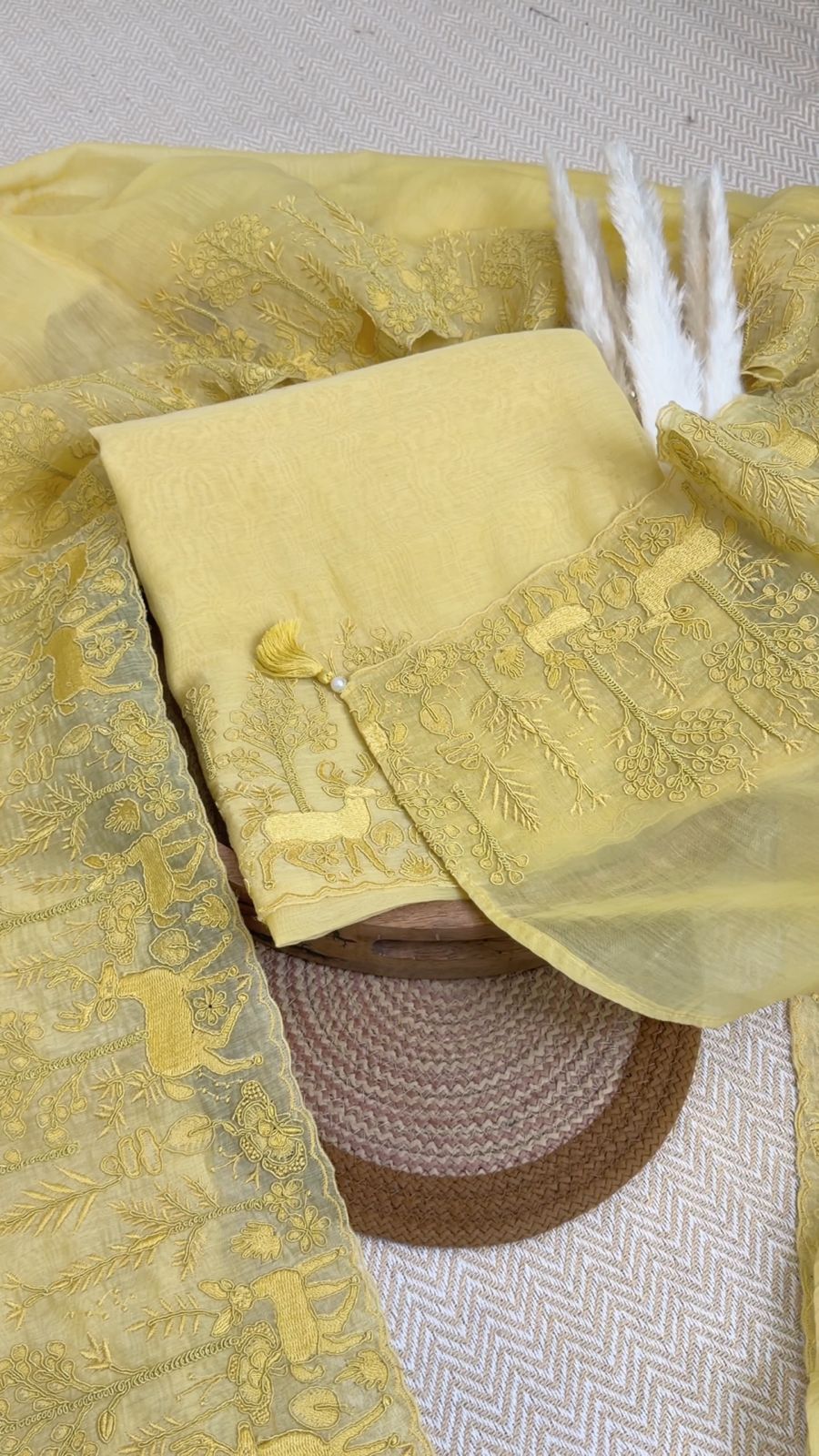 Elegant Pastel Lemon Pure Mul Suit with Self-Thread Embroidery