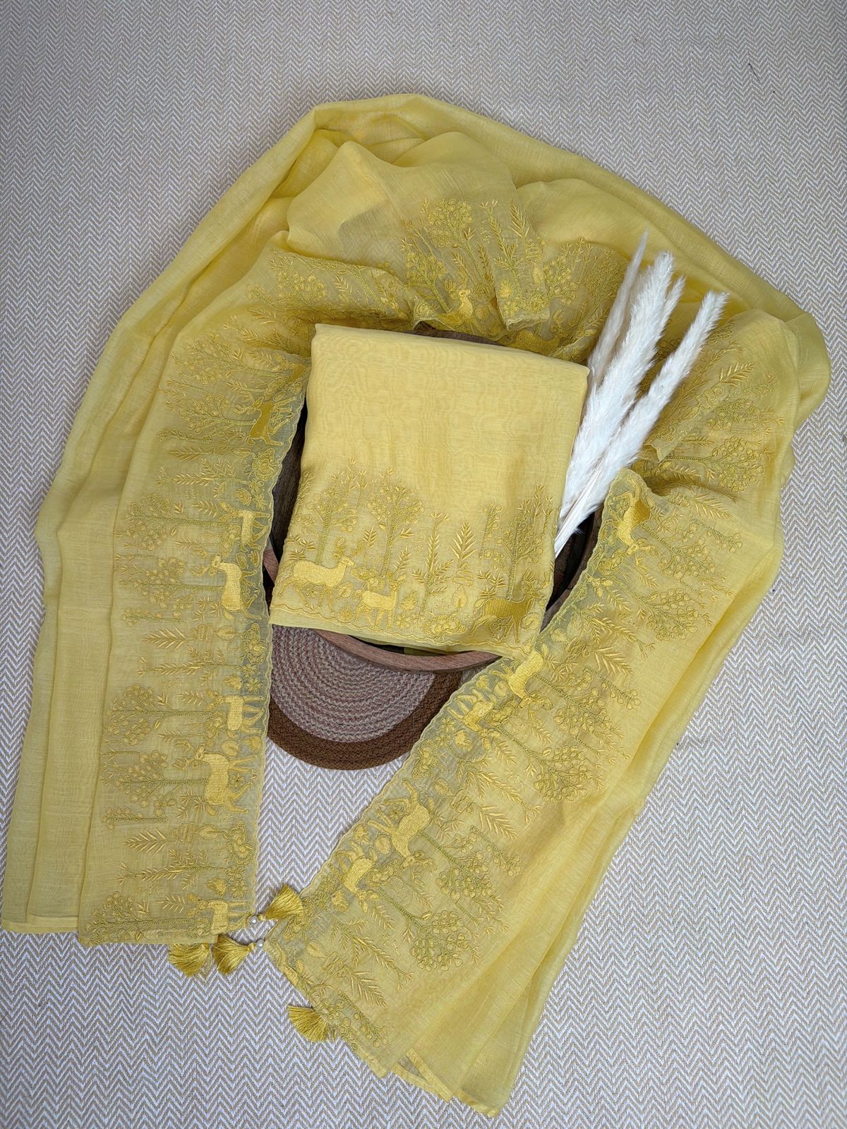 Elegant Pastel Lemon Pure Mul Suit with Self-Thread Embroidery
