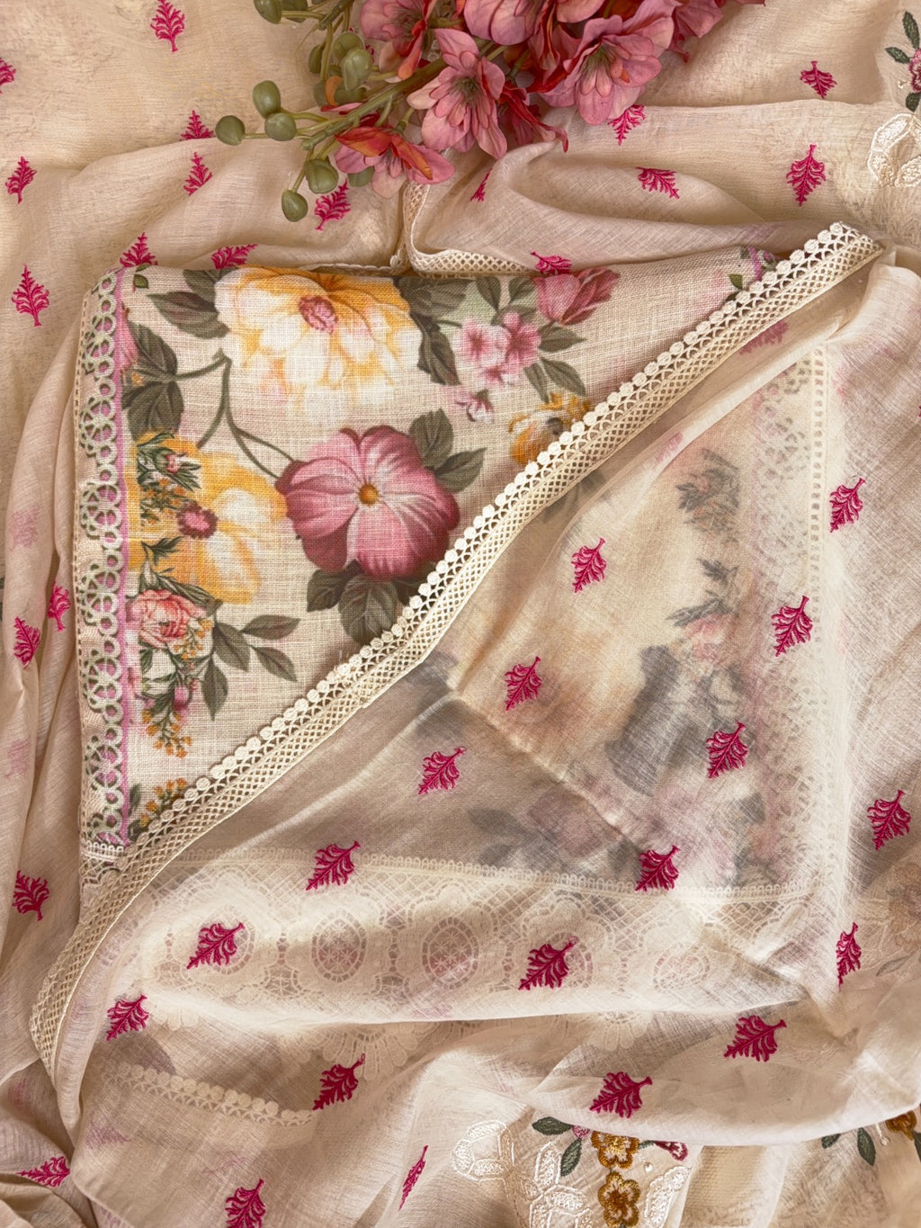 Elegant Linen Cotton Suit with Digital Print, Lace and Thread Work