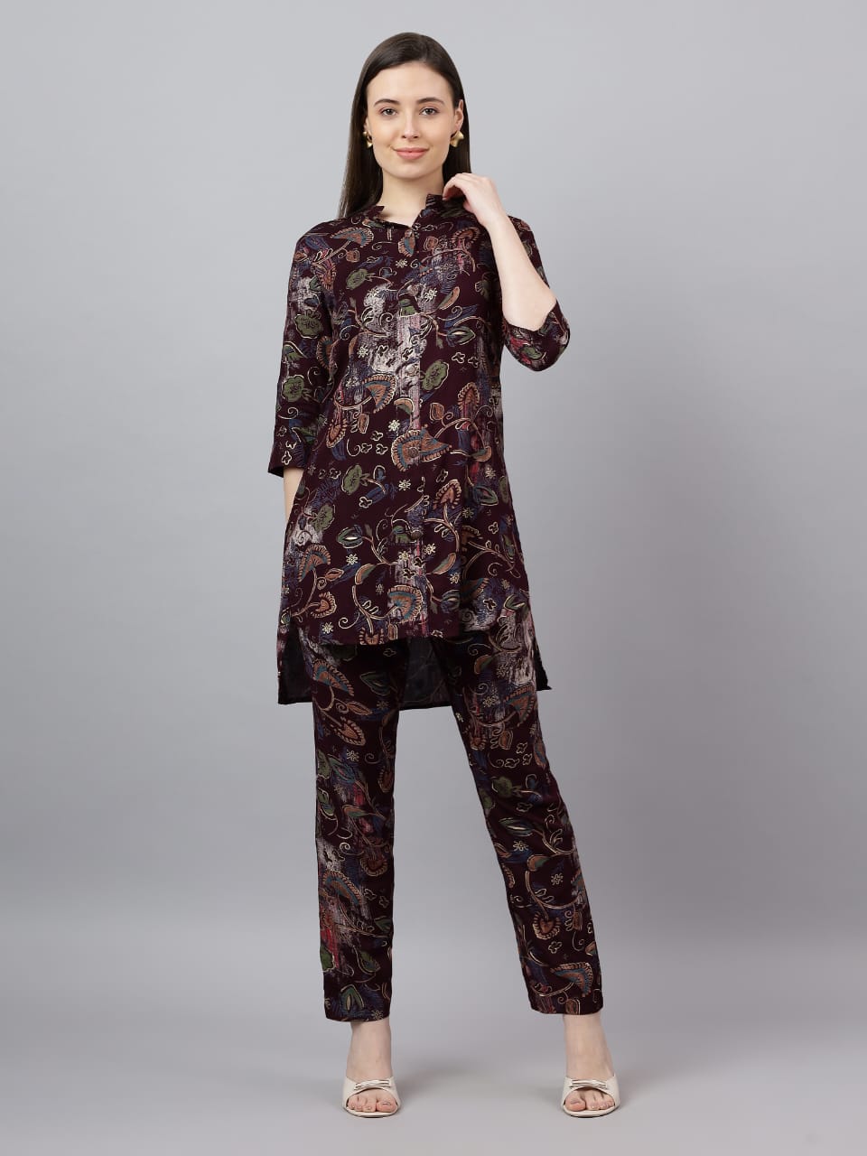 Round Neck Kurta Set