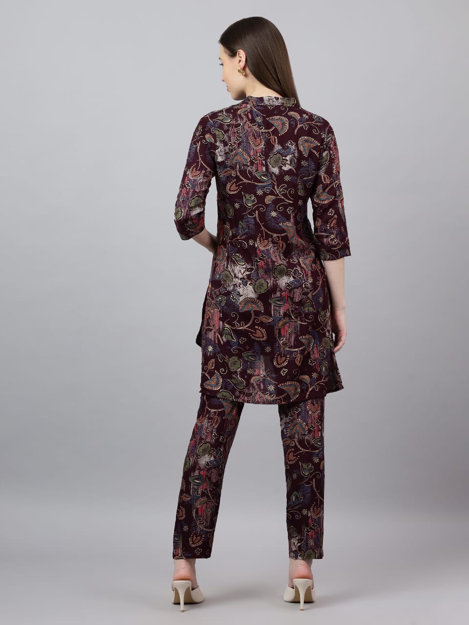 Round Neck Kurta Set