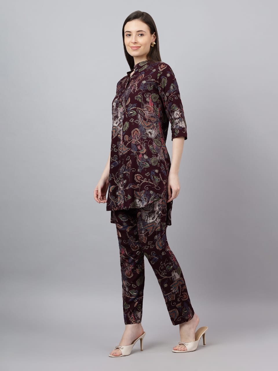 Round Neck Kurta Set