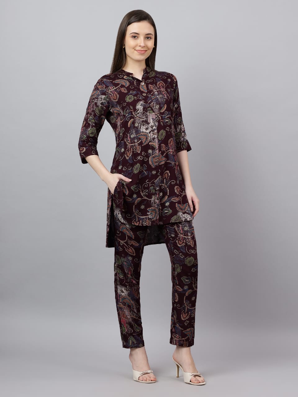 Round Neck Kurta Set